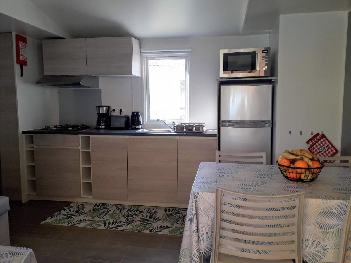 Mobil Home Neuf 2 Chambres 6 Personnes Saint Aygulf Plage Fréjus Zewnętrze zdjęcie