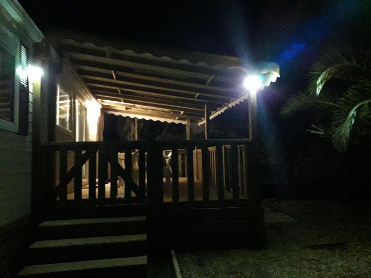 Mobil Home Neuf 2 Chambres 6 Personnes Saint Aygulf Plage Fréjus Zewnętrze zdjęcie